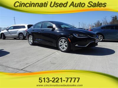 2015 Chrysler 200 Limited  2.4L I4 FWD - Photo 1 - Cincinnati, OH 45255