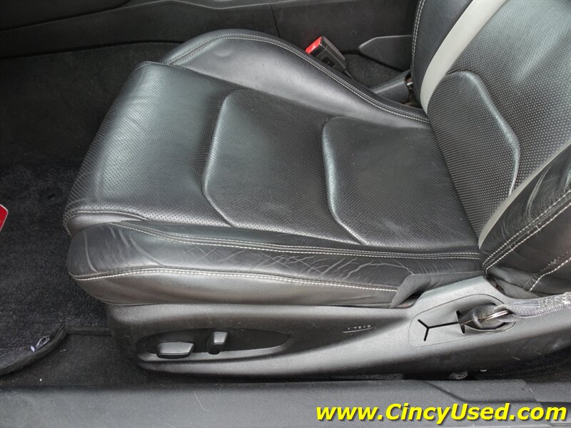 2016 Chevrolet Camaro SS - Photo 29 - Cincinnati, OH 45255