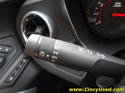 2016 Chevrolet Camaro SS - Photo 28 - Cincinnati, OH 45255