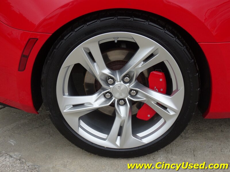 2016 Chevrolet Camaro SS - Photo 35 - Cincinnati, OH 45255
