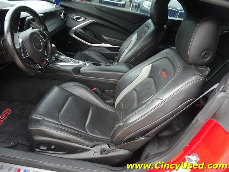 2016 Chevrolet Camaro SS - Photo 14 - Cincinnati, OH 45255