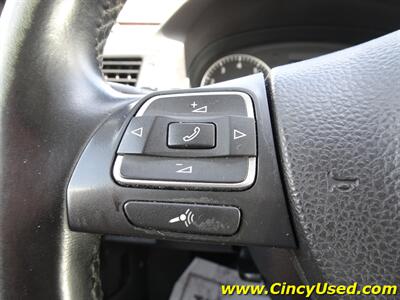 2013 Volkswagen Passat V6 SEL Premium   - Photo 20 - Cincinnati, OH 45255