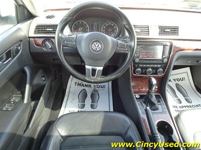 2013 Volkswagen Passat V6 SEL Premium   - Photo 10 - Cincinnati, OH 45255