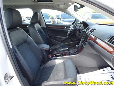2013 Volkswagen Passat V6 SEL Premium   - Photo 15 - Cincinnati, OH 45255