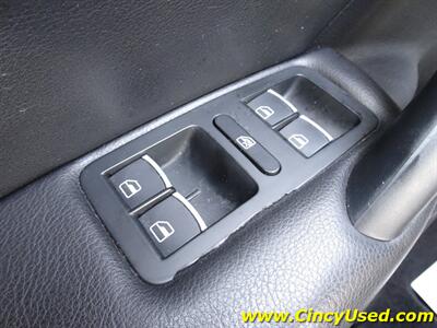 2013 Volkswagen Passat V6 SEL Premium   - Photo 23 - Cincinnati, OH 45255