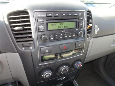 2007 Kia Sorento LX  4X4 - Photo 16 - Cincinnati, OH 45255