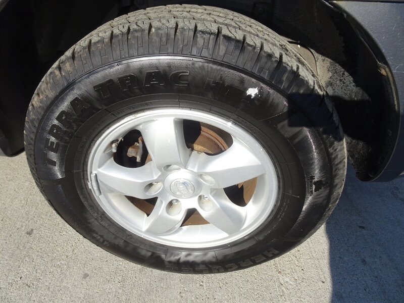 2007 Kia Sorento LX 4X4 - Photo 28 - Cincinnati, OH 45255