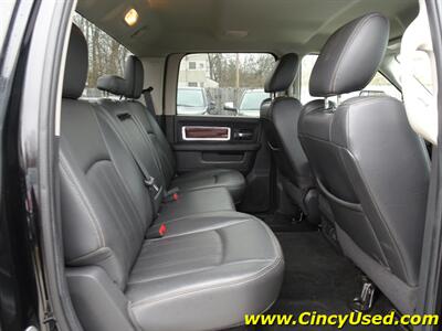 2012 RAM 3500 Laramie   - Photo 15 - Cincinnati, OH 45255