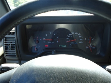 2003 Jeep Wrangler Rubicon   - Photo 19 - Cincinnati, OH 45255