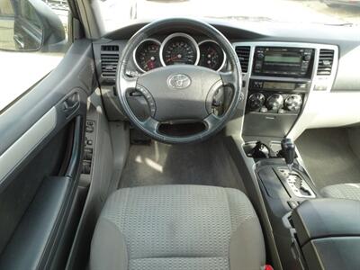 2006 Toyota 4Runner Sport Edition - Photo 48 - Cincinnati, OH 45255