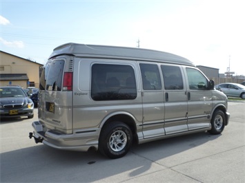 2001 Chevrolet Express Cargo 1500   - Photo 6 - Cincinnati, OH 45255