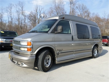 2001 Chevrolet Express Cargo 1500   - Photo 11 - Cincinnati, OH 45255