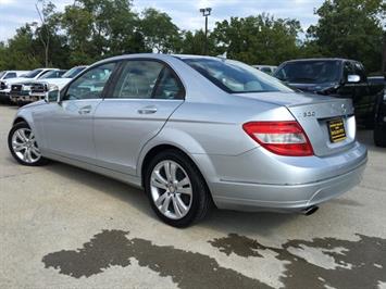 2011 Mercedes-Benz C 300 Sport 4MATIC   - Photo 12 - Cincinnati, OH 45255
