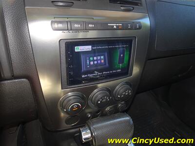 2009 Hummer H3T Alpha   - Photo 10 - Cincinnati, OH 45255
