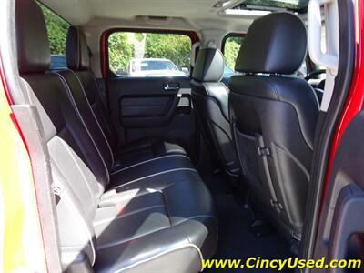 2009 Hummer H3T Alpha   - Photo 23 - Cincinnati, OH 45255