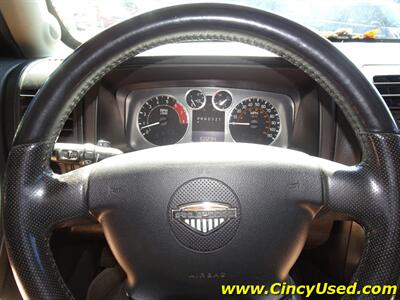 2009 Hummer H3T Alpha   - Photo 30 - Cincinnati, OH 45255