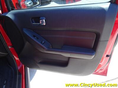 2009 Hummer H3T Alpha   - Photo 26 - Cincinnati, OH 45255
