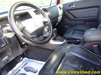 2009 Hummer H3T Alpha   - Photo 11 - Cincinnati, OH 45255