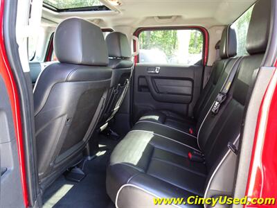2009 Hummer H3T Alpha   - Photo 14 - Cincinnati, OH 45255