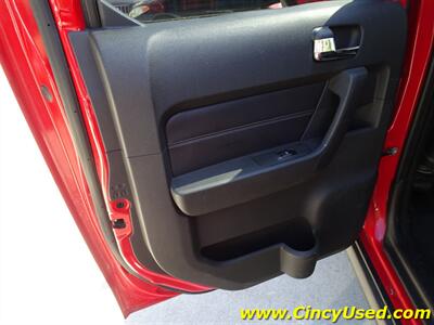 2009 Hummer H3T Alpha   - Photo 22 - Cincinnati, OH 45255