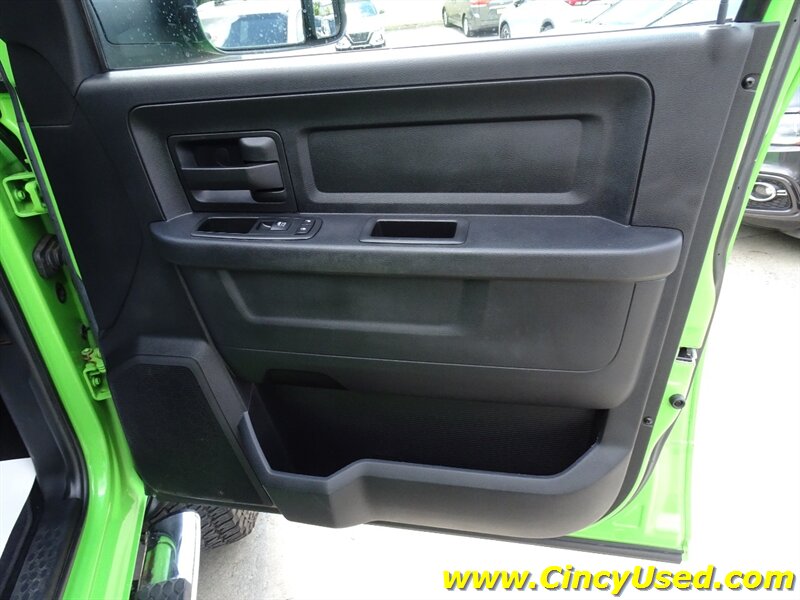 2013 RAM 2500 Tradesman - Photo 28 - Cincinnati, OH 45255