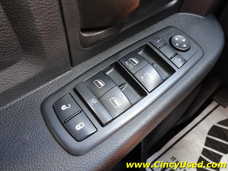 2013 RAM 2500 Tradesman - Photo 21 - Cincinnati, OH 45255
