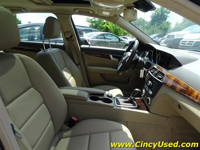 2012 Mercedes-Benz C 300 Luxury 3.0L V6 4MATIC   - Photo 16 - Cincinnati, OH 45255