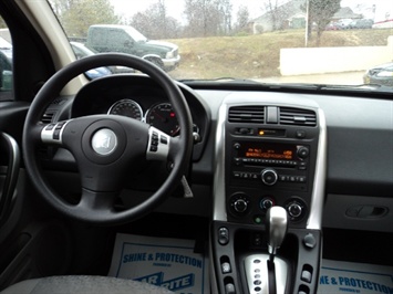 2007 Saturn VUE Hybrid   - Photo 7 - Cincinnati, OH 45255