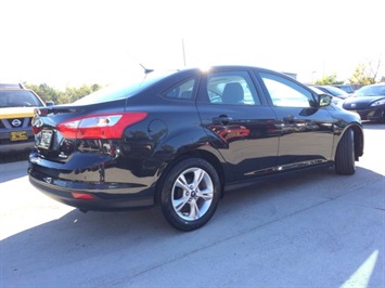 2013 Ford Focus SE   - Photo 13 - Cincinnati, OH 45255