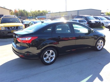 2013 Ford Focus SE   - Photo 6 - Cincinnati, OH 45255