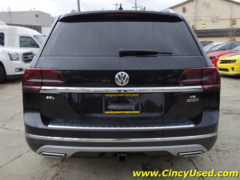2018 Volkswagen Atlas V6 SEL Premium 4Motion - Photo 4 - Cincinnati, OH 45255