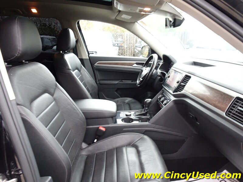 2018 Volkswagen Atlas V6 SEL Premium 4Motion - Photo 25 - Cincinnati, OH 45255