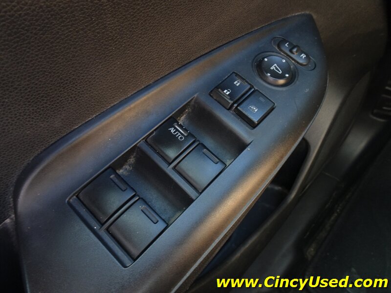 2015 Honda Fit EX - Photo 22 - Cincinnati, OH 45255