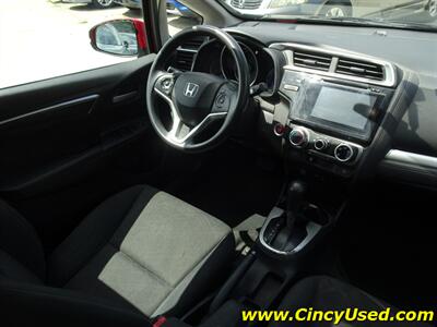 2015 Honda Fit EX - Photo 15 - Cincinnati, OH 45255