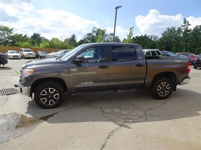 2014 Toyota Tundra SR5  5.7L V8 4X4 - Photo 4 - Cincinnati, OH 45255