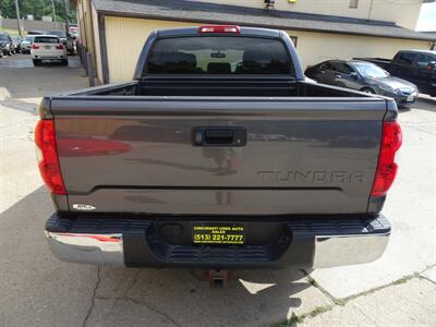 2014 Toyota Tundra SR5  5.7L V8 4X4 - Photo 7 - Cincinnati, OH 45255