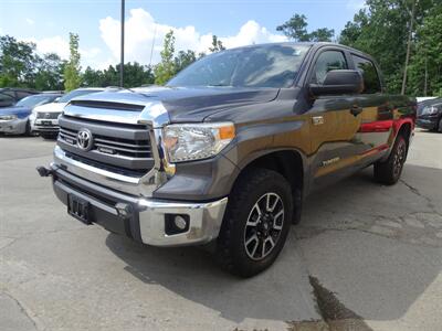 2014 Toyota Tundra SR5  5.7L V8 4X4 - Photo 3 - Cincinnati, OH 45255