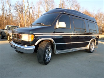 1997 FORD E 150   - Photo 11 - Cincinnati, OH 45255