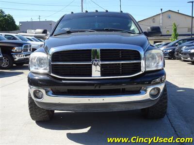 2007 Dodge Ram 2500 Laramie - Photo 2 - Cincinnati, OH 45255