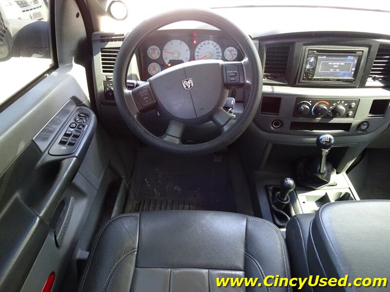 2007 Dodge Ram 2500 Laramie - Photo 10 - Cincinnati, OH 45255