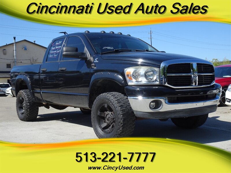 2007 Dodge Ram 2500 ST 4X4 Quad Cab SWB's photo