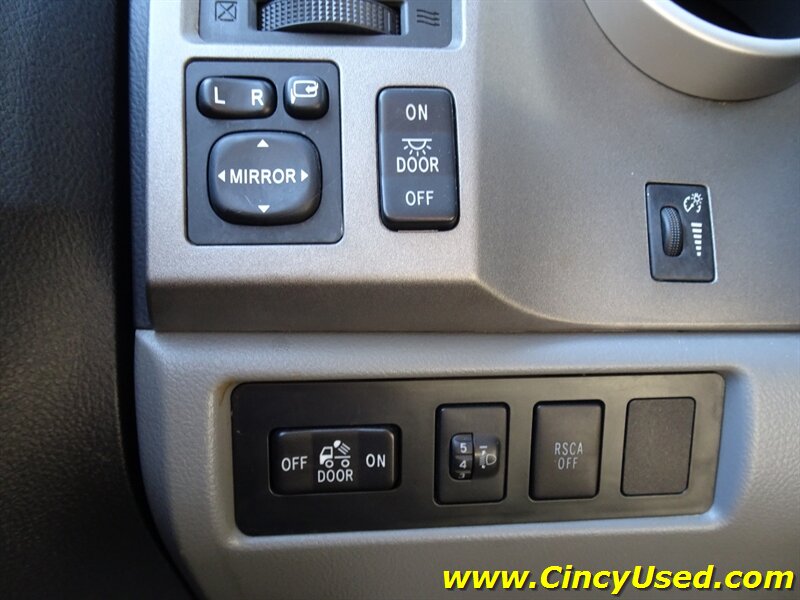 2013 Toyota Tundra Limited - Photo 25 - Cincinnati, OH 45255
