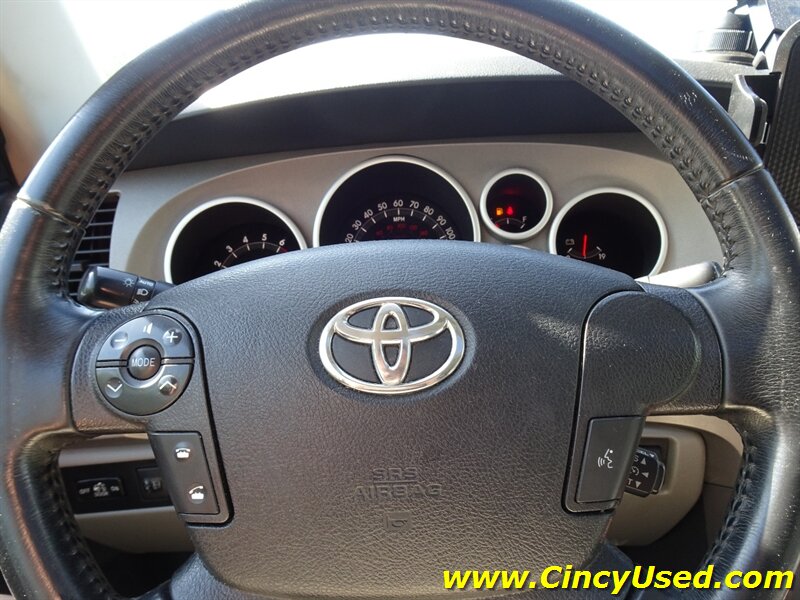2013 Toyota Tundra Limited - Photo 22 - Cincinnati, OH 45255