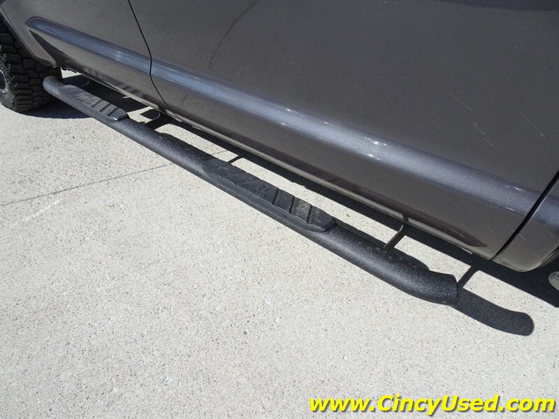 2013 Toyota Tundra Limited - Photo 29 - Cincinnati, OH 45255