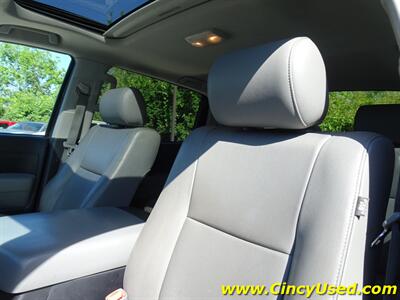 2013 Toyota Tundra Limited - Photo 11 - Cincinnati, OH 45255