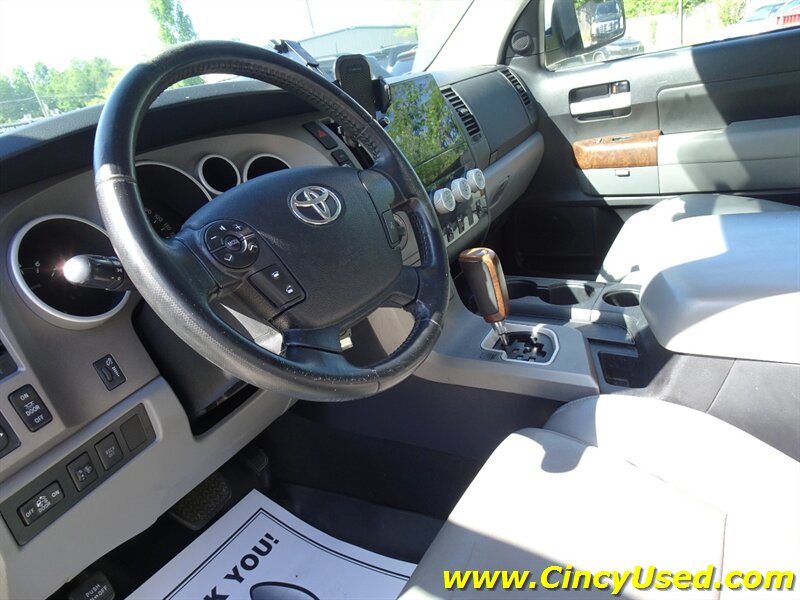 2013 Toyota Tundra Limited - Photo 12 - Cincinnati, OH 45255