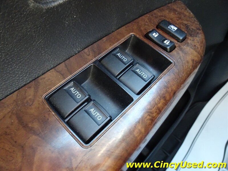 2013 Toyota Tundra Limited - Photo 24 - Cincinnati, OH 45255