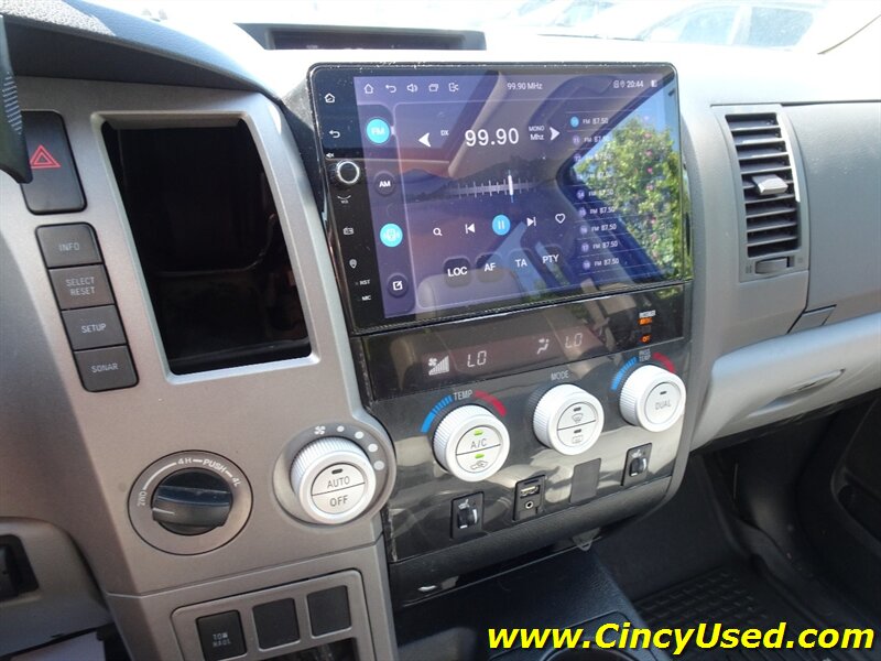 2013 Toyota Tundra Limited - Photo 19 - Cincinnati, OH 45255