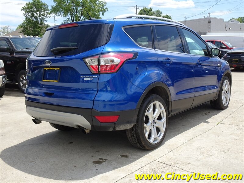 2017 Ford Escape Titanium - Photo 7 - Cincinnati, OH 45255