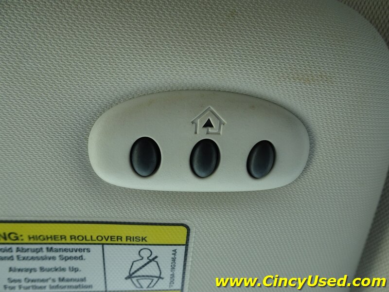 2017 Ford Escape Titanium - Photo 26 - Cincinnati, OH 45255